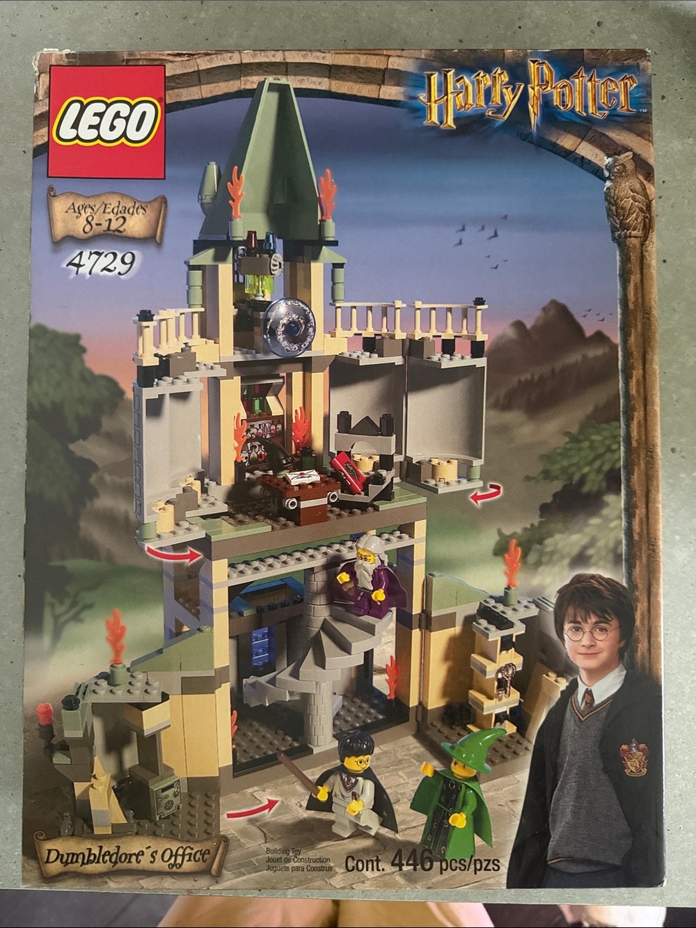 LEGO Harry Potter Dumbledore's Office Playset - Green/Tan/Gray